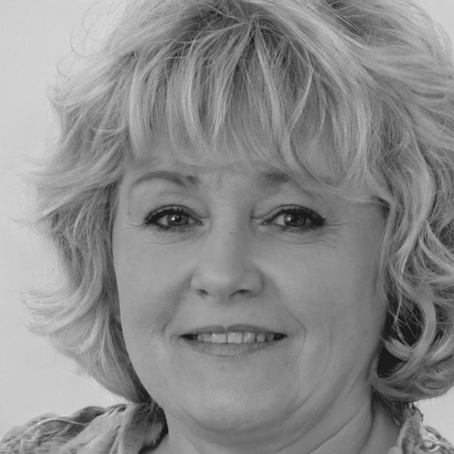 María García, directora financiera